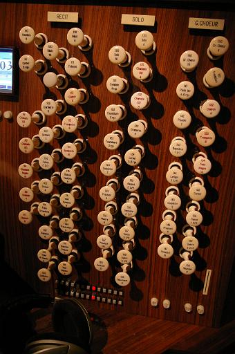 036 - Console.JPG